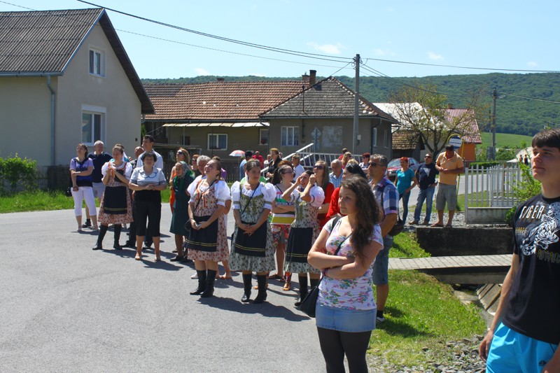 Stavanie maja (29).JPG