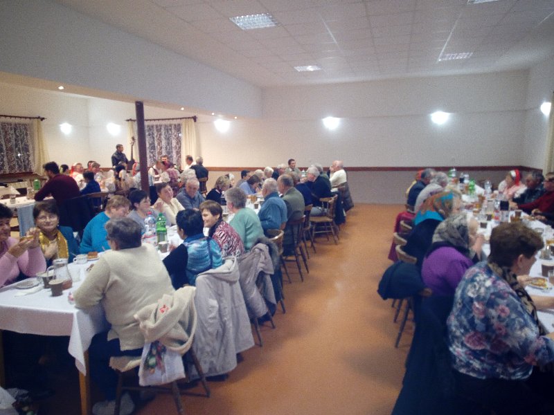 Posedenie_seniorov2016  26.jpg