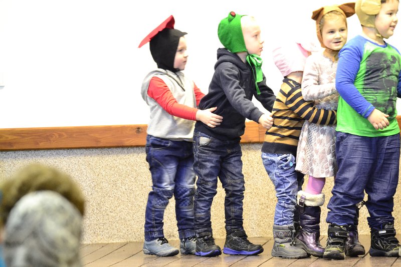 Posedenie_seniorov2016  37.JPG