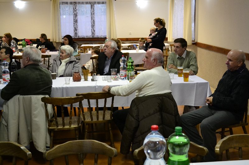 Posedenie_seniorov2016  5.JPG