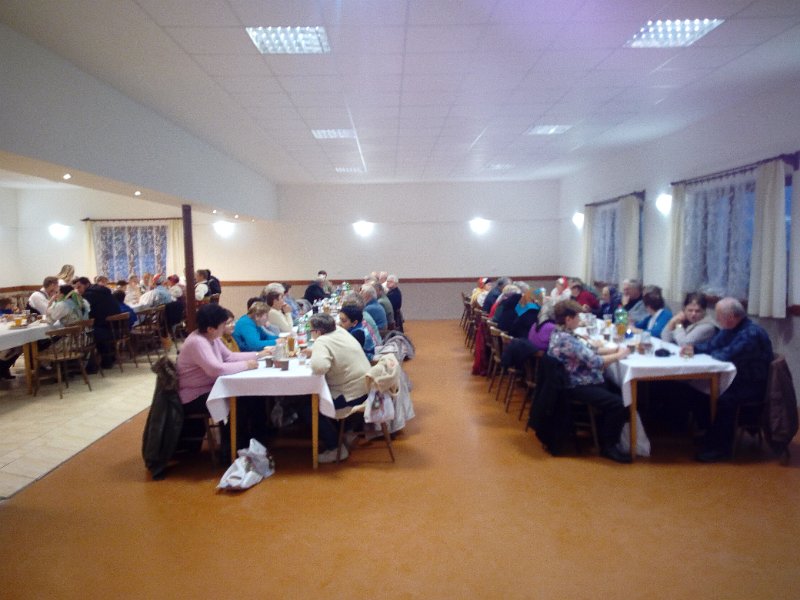 Posedenie_seniorov2016  99.jpg