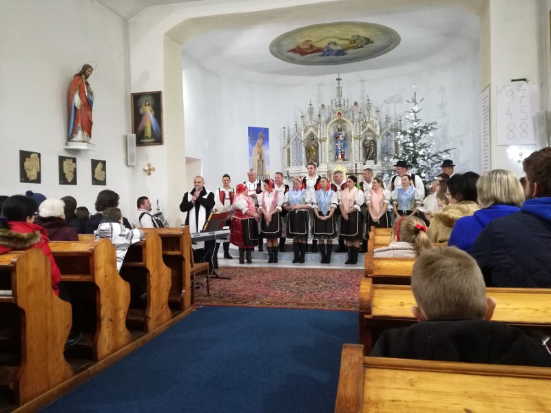 Vianocna_academia 1.jpg