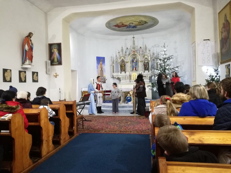 Vianocna_academia 24.jpg