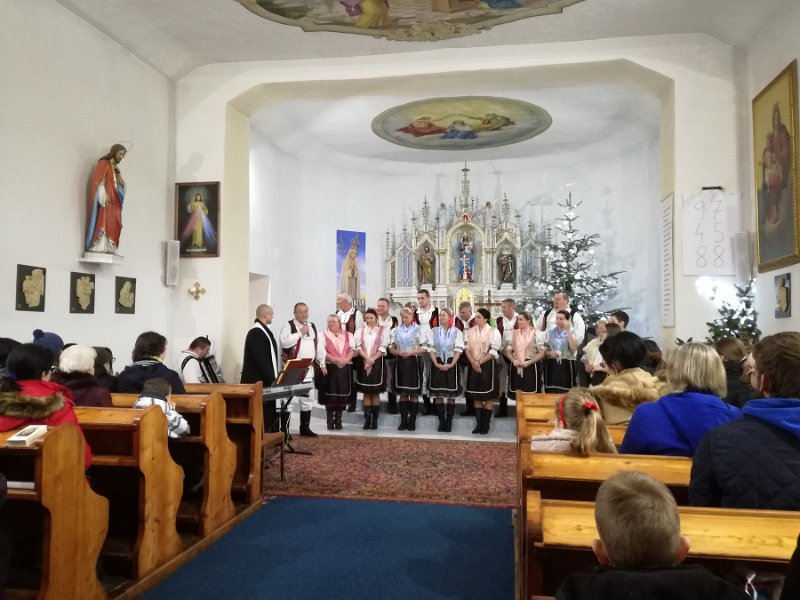 Vianocna_academia 4.jpg