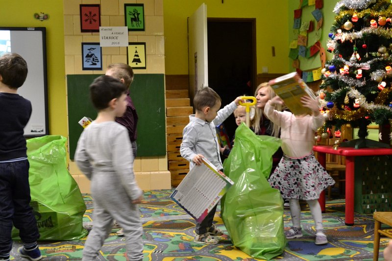 Vianoce-besiedka 21.JPG