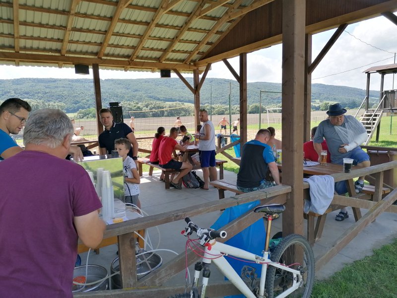 Plazovy volejbal 1.jpg