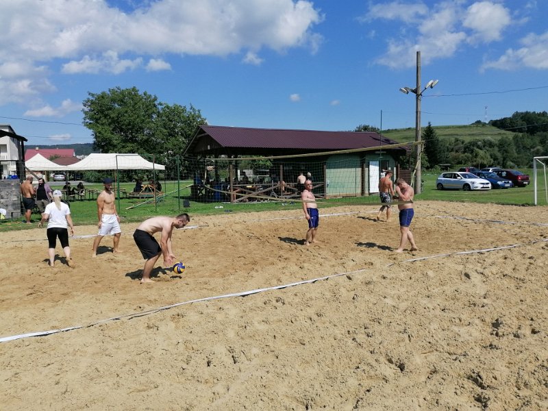 Plazovy volejbal 10.jpg