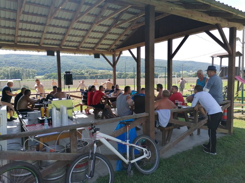 Plazovy volejbal 14.jpg