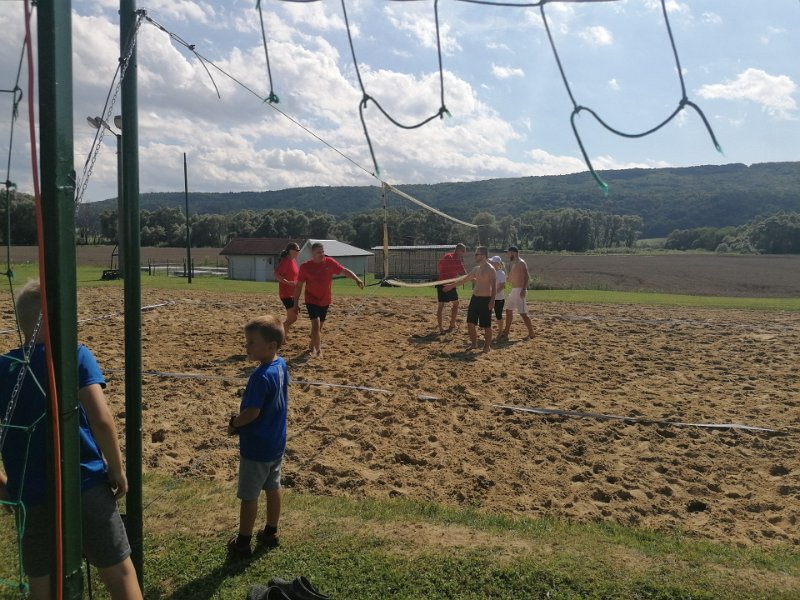 Plazovy volejbal 15.jpg