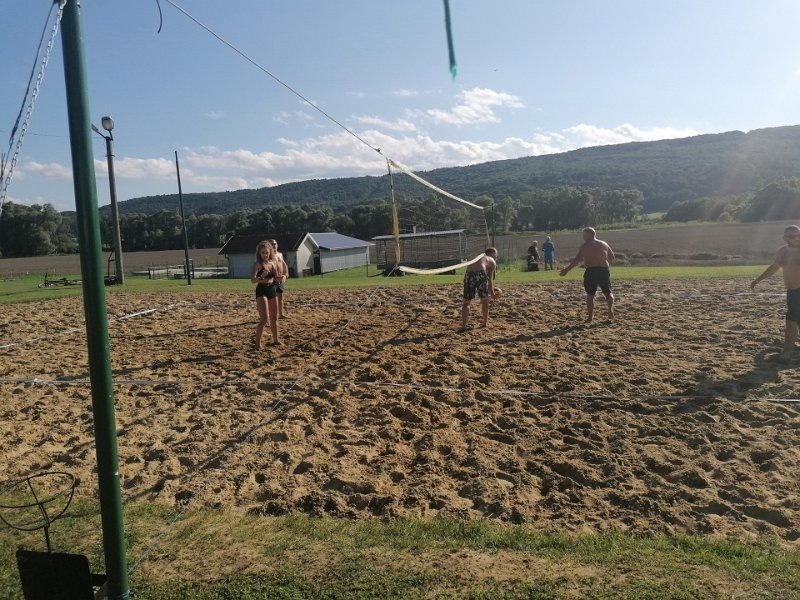 Plazovy volejbal 21.jpg