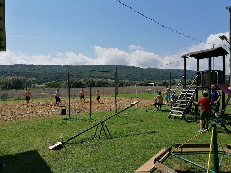 Plazovy volejbal 3.jpg