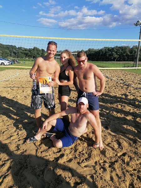 Plazovy volejbal 55.jpg