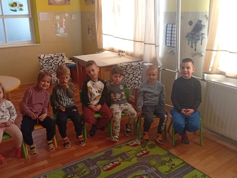 Divadielko Snehuliak_Vevericka  34.jpg