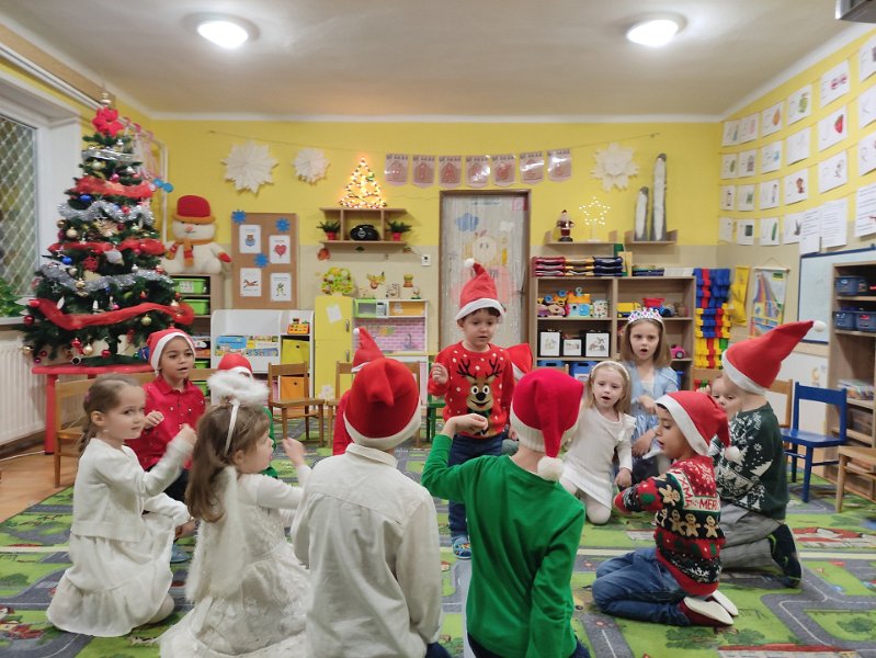 Vianocna besiedka 18.jpg