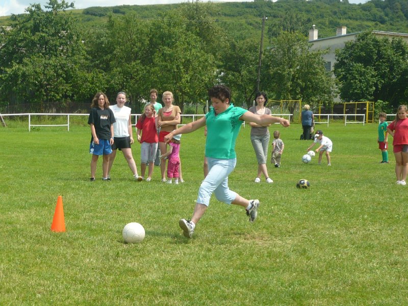 4.7.2010 Sportovy den  4.JPG